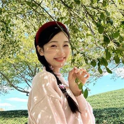 玉笑珠香